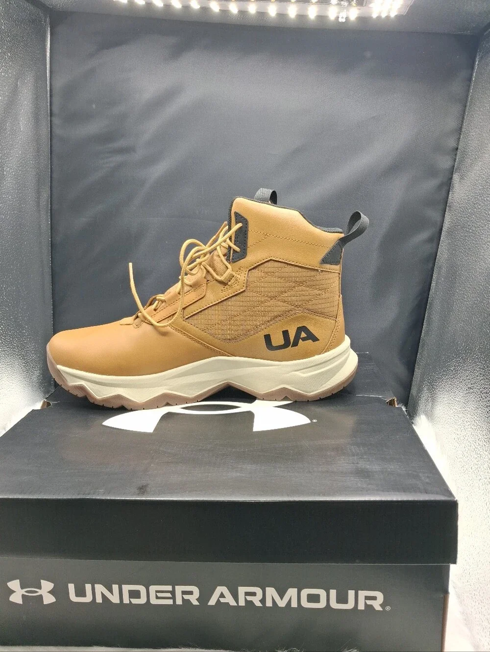 Under Armour Stellar G2  Men’s Tan & Black High-Top Outdoor Boots